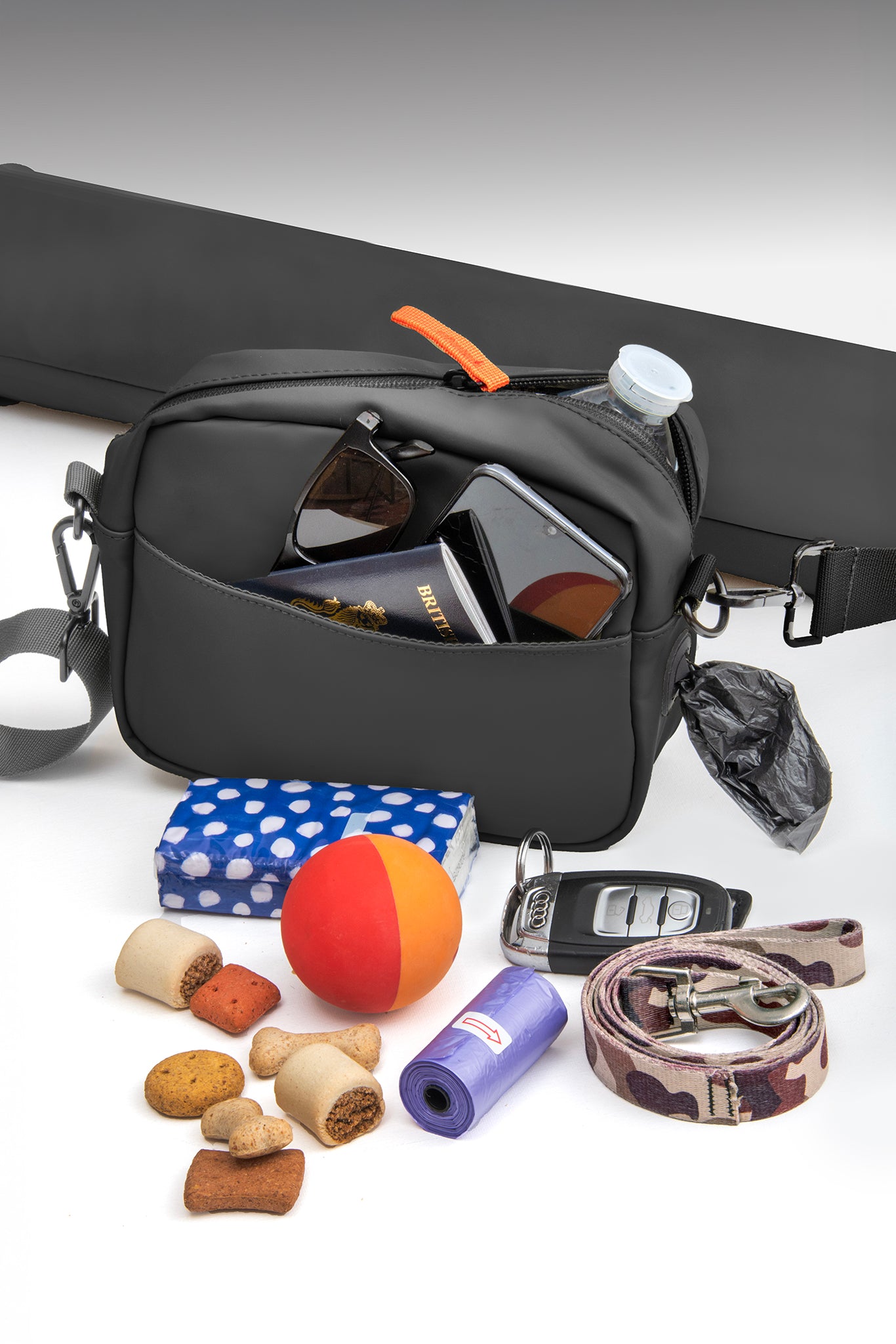 QUIVR Bag Black